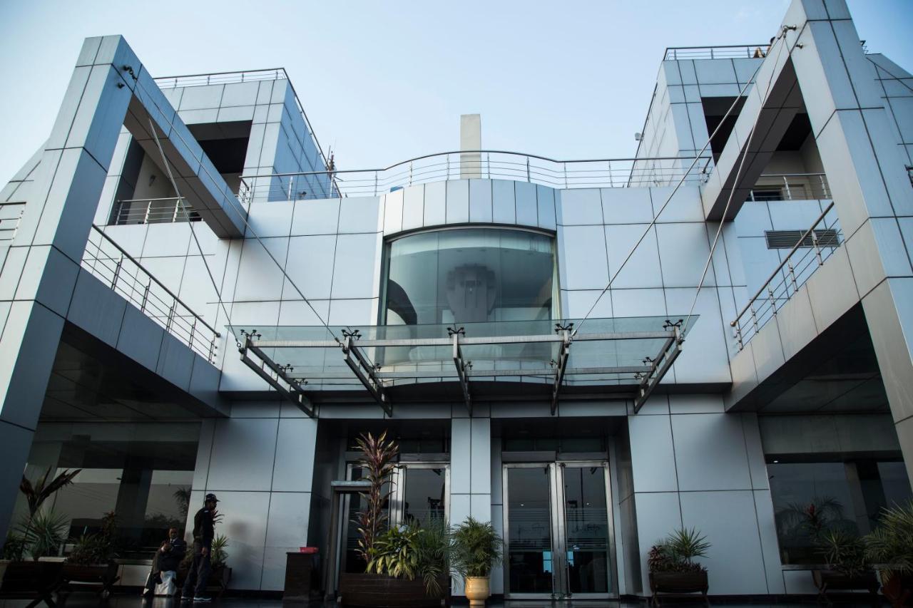 Hotel Akbars Kinara Sialkot Exterior foto